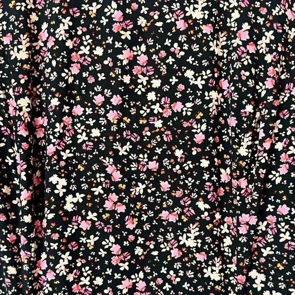 Old Navy medium Floral fall dress with back cutout - Picture 4 of 5